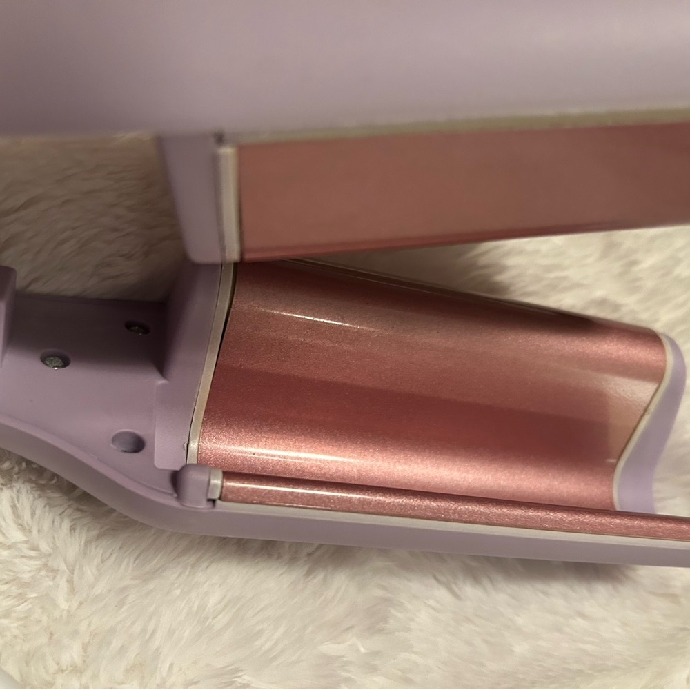 Pink and Purple Hair crimper